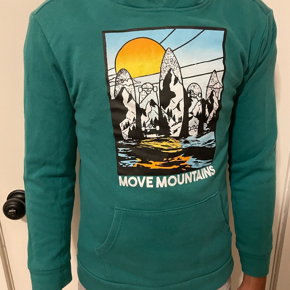 Old Navy ‘Move Mountains’ Hoodie
